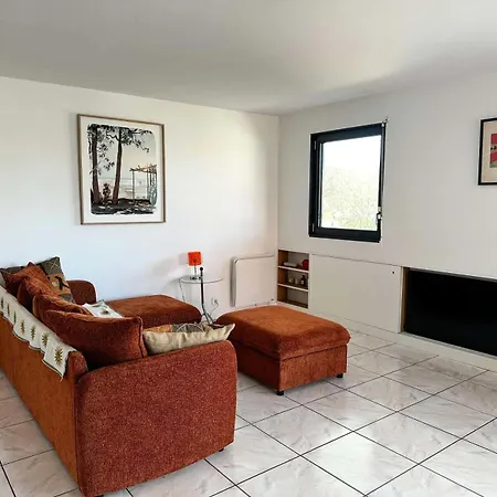 Louisiane - Arcachon: T3 A Deux Pas De La Avec Spacieuse Terrasse Mae-5221