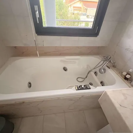 Lägenhet Louisiane - Arcachon: T3 A Deux Pas De La Avec Spacieuse Terrasse Mae-5221 *
